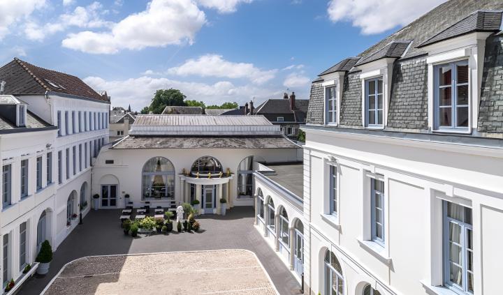 Najeti Hôtel de l’Univers — Arras, France